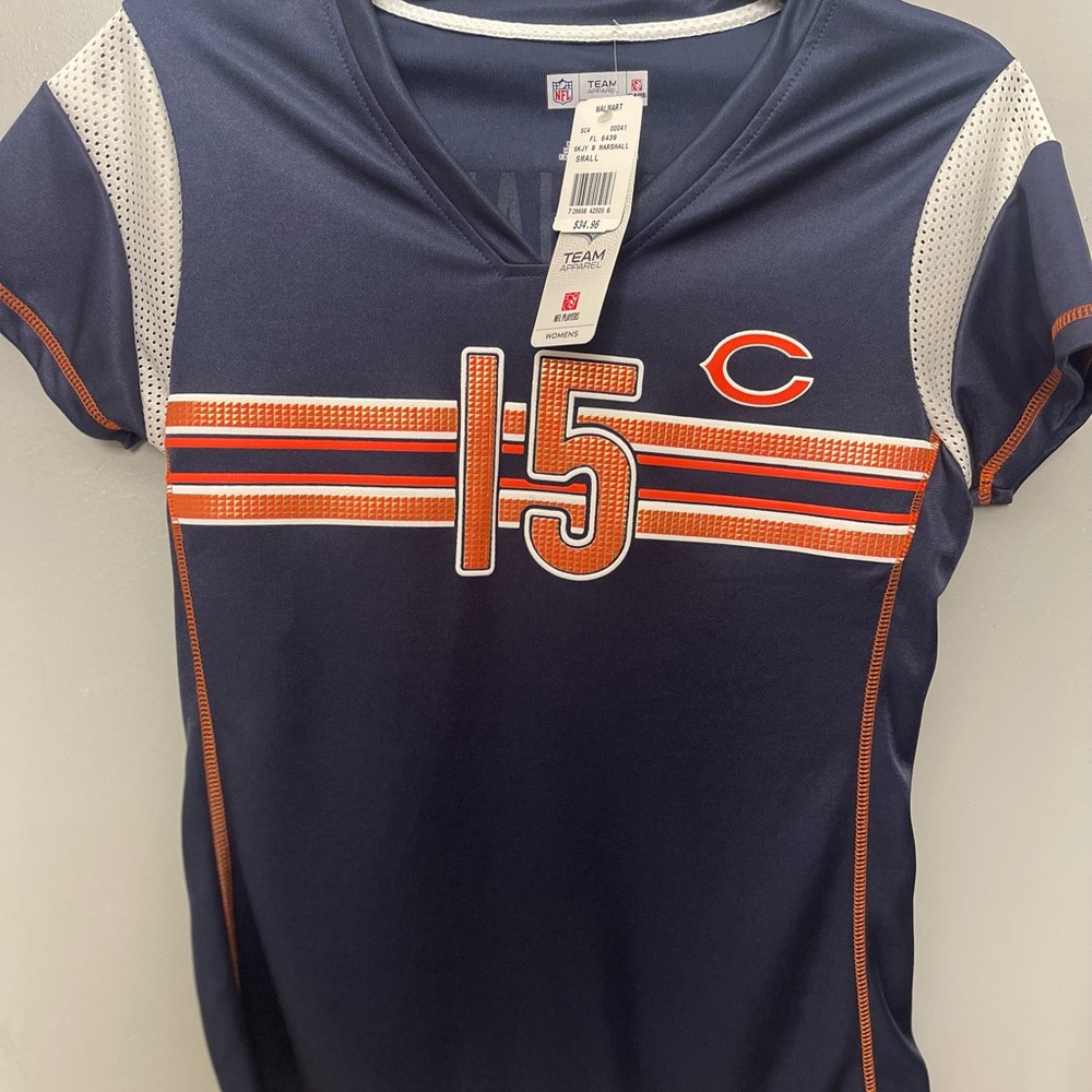 Chicago bears women’s top